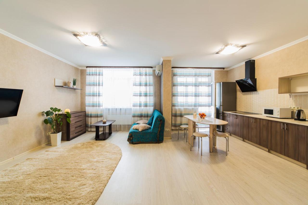 كييف Studio Apartment On Bazhana المظهر الخارجي الصورة